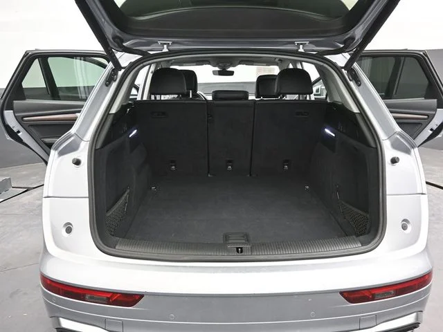 Used 2024  Audi 45 S line Premium image 12