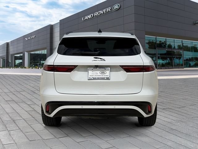 2024 Jaguar F-PACE R-Dynamic S - Photo 4