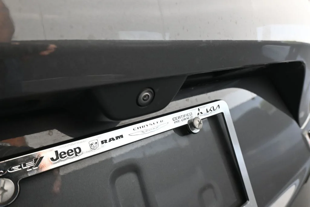 Used 2023 Baltic Gray Metallic Clearcoat Jeep Limited image 41