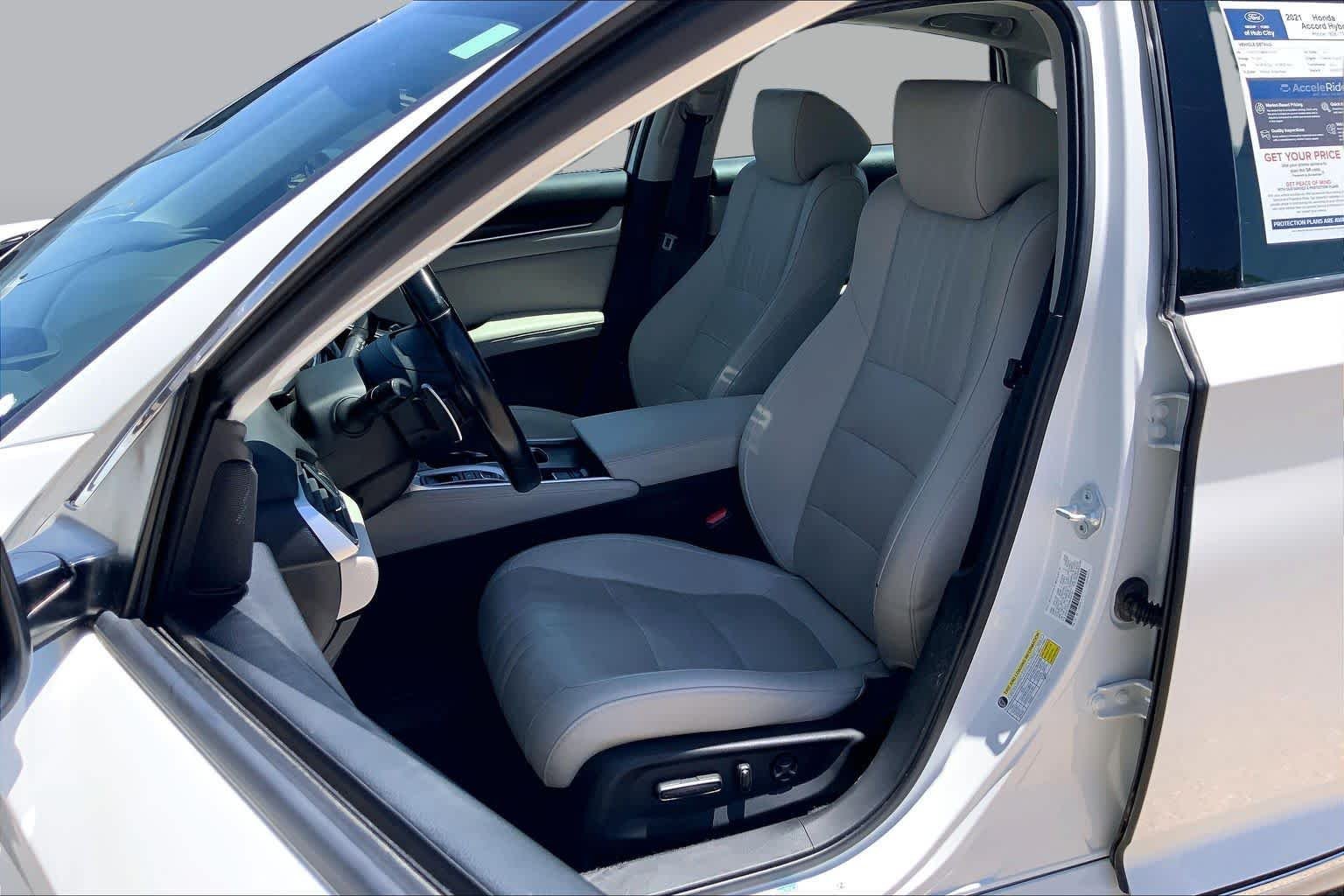Used 2021 Platinum White Pearl Honda Touring image 8