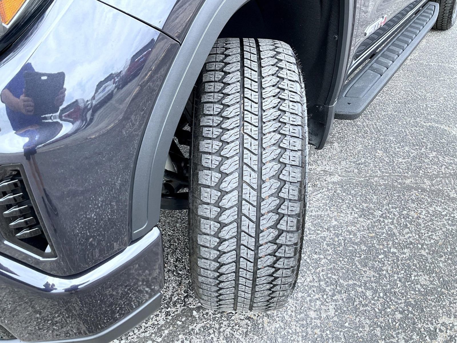 2025 GMC Sierra 1500 AT4 - Photo 23