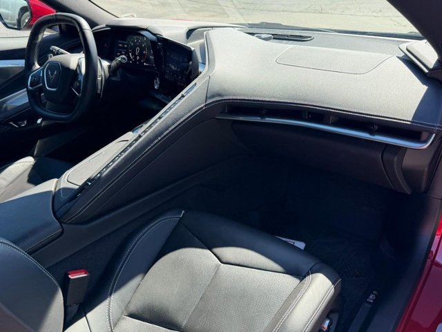2023 Chevrolet Corvette 2LT - Photo 10