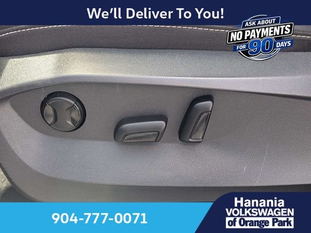 Used 2022 Silver Volkswagen 1.5T SE image 11