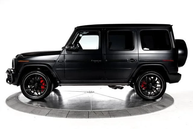 Used 2024 MANUFAKTUR Night Black Magno Mercedes-Benz G 63 AMG® image 2
