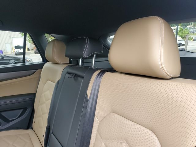 2026 Volkswagen Atlas Cross Sport SE w/Tech - Photo 10