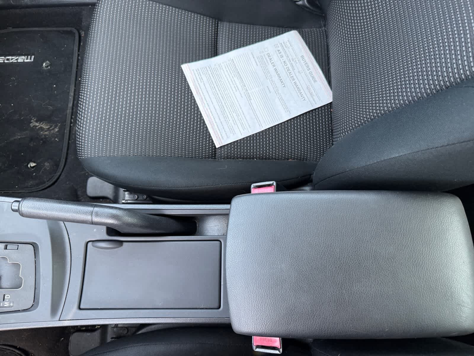Used 2013  Mazda i Sport image 16