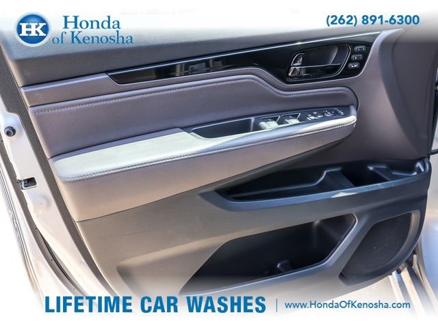 2023 Honda Odyssey Touring - Photo 24