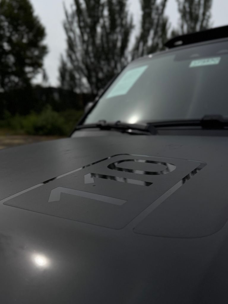 Used 2022 Santorini Black Metallic Land Rover SE image 49
