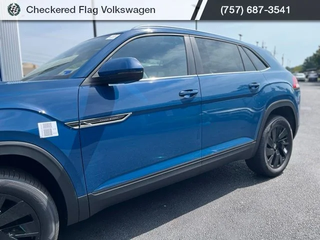 New 2026 Blue Volkswagen 2.0T SE w/Technology image 3