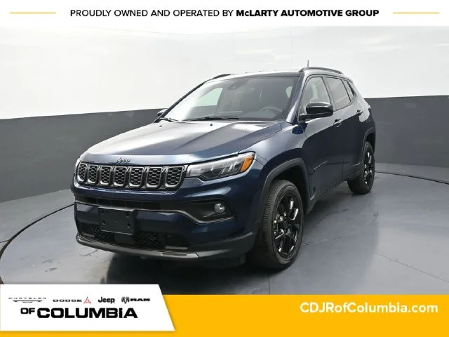 New 2026 Fathom Blue Pearl-Coat Exterior Paint Jeep Latitude image 1