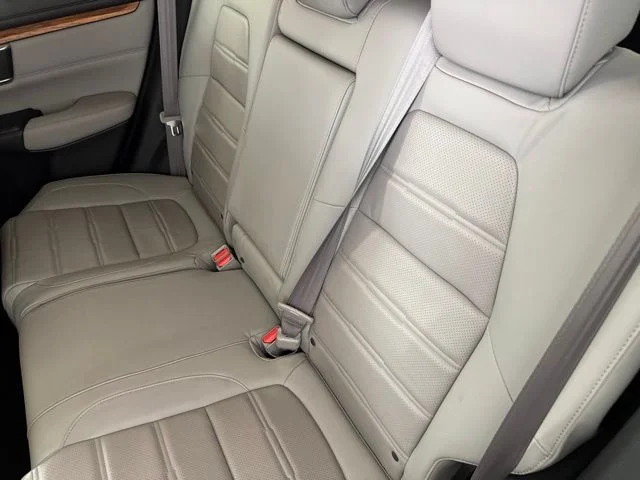 Used 2019 Silver Honda Touring image 30