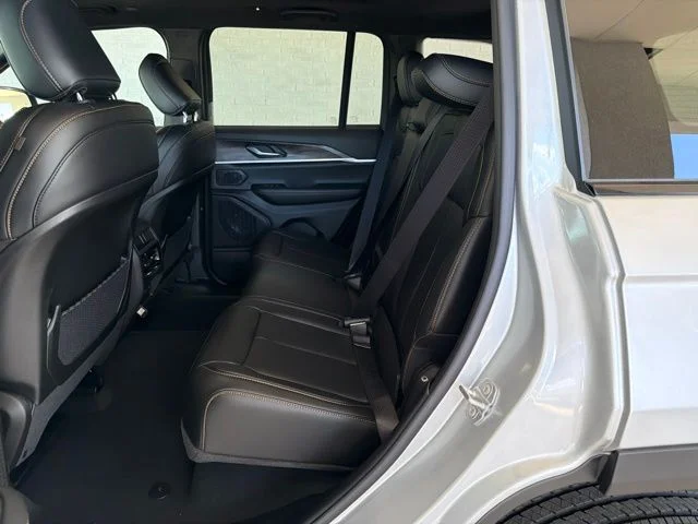 New 2026 Silver Jeep  image 15