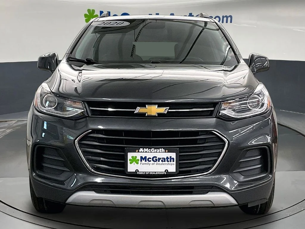 Used 2020 Gray Chevrolet LT image 5