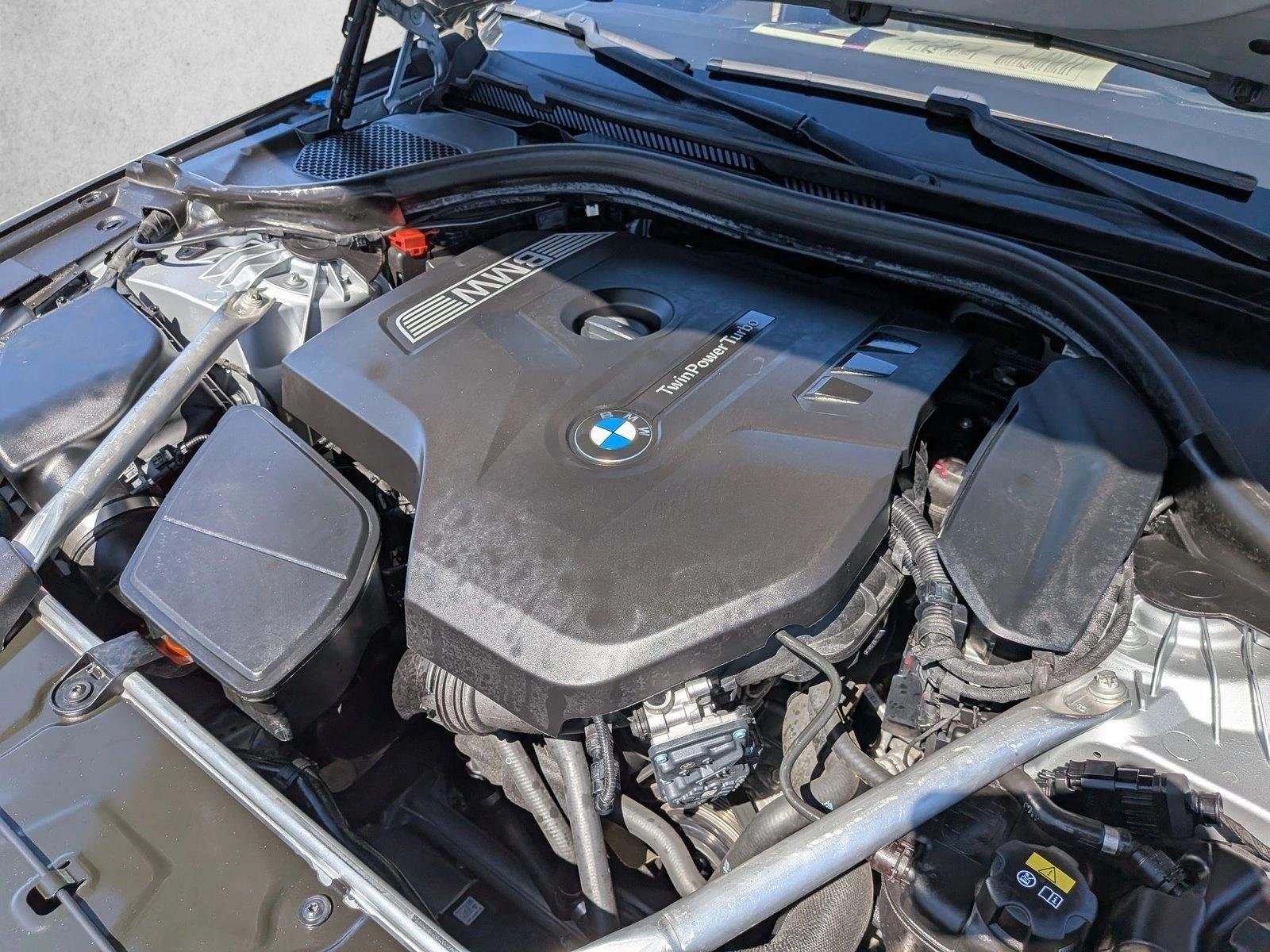 Used 2018 Glacier Silver Metallic BMW 530i image 23