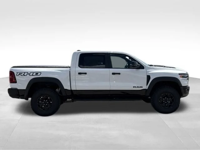 New 2027 Bright White Clear-Coat Exterior Paint RAM RHO image 8