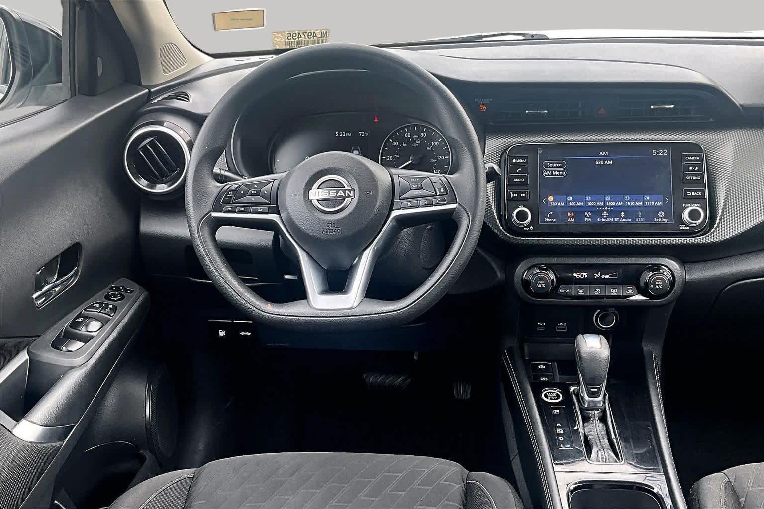 Certified Used 2022 Aspen White Tricoat/Super Black Nissan SV image 6