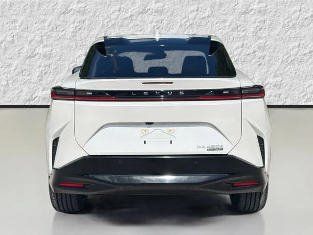 Used 2023 White Pearl Lexus RZ 450e Luxury image 4