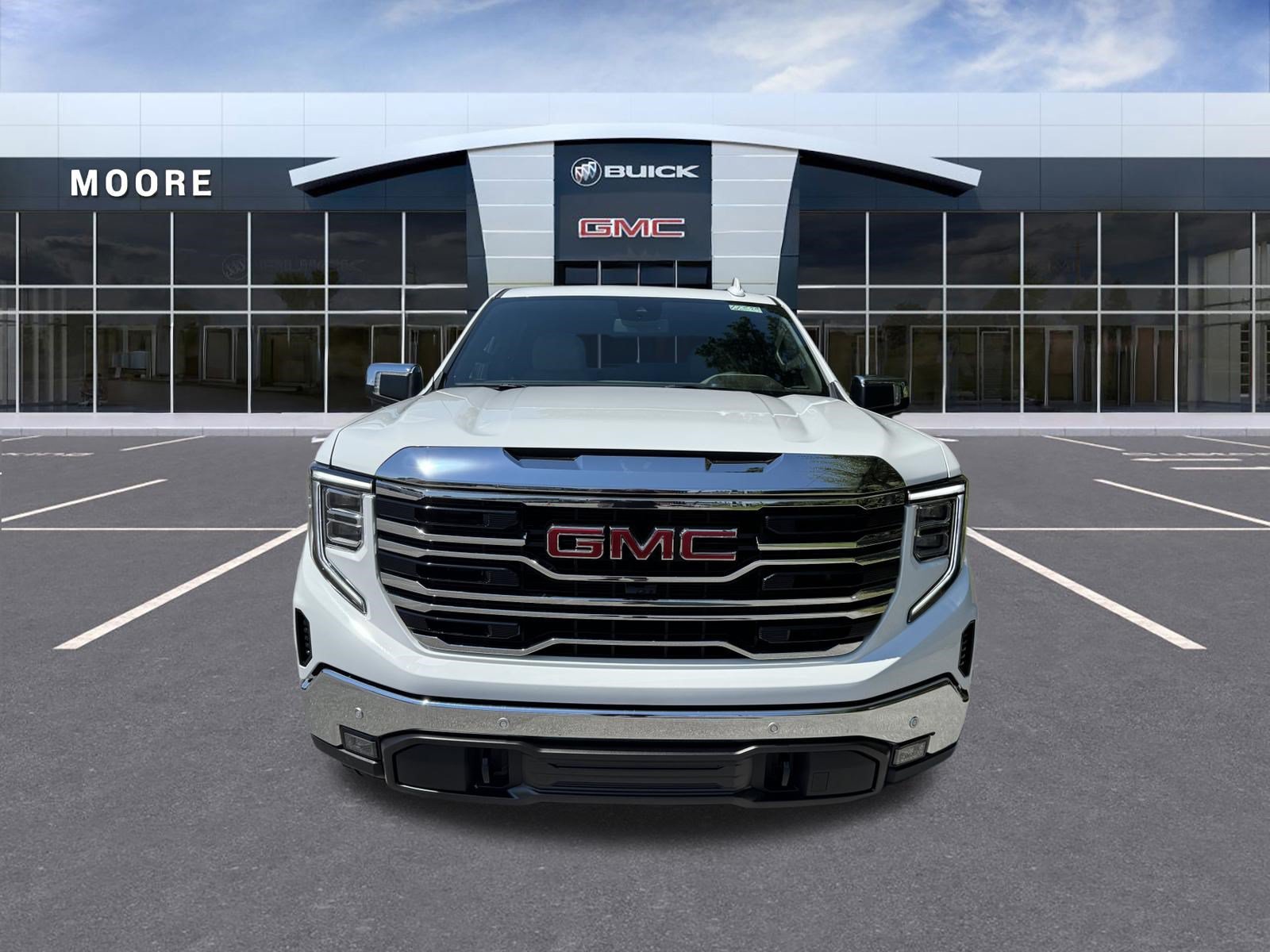 2026 GMC Sierra 1500 SLT - Photo 8