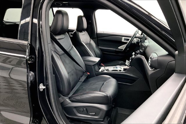 Used 2023 Agate Black Metallic Ford ST image 8