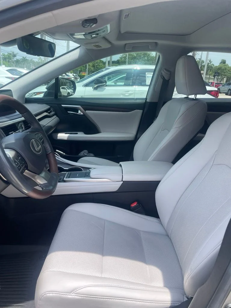 Used 2022 Atomic Silver Lexus 350 image 5