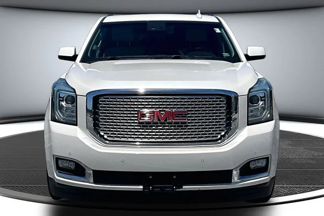 Used 2015 GMC Yukon Denali with VIN 1GKS2CKJ4FR686160 for sale in Kansas City