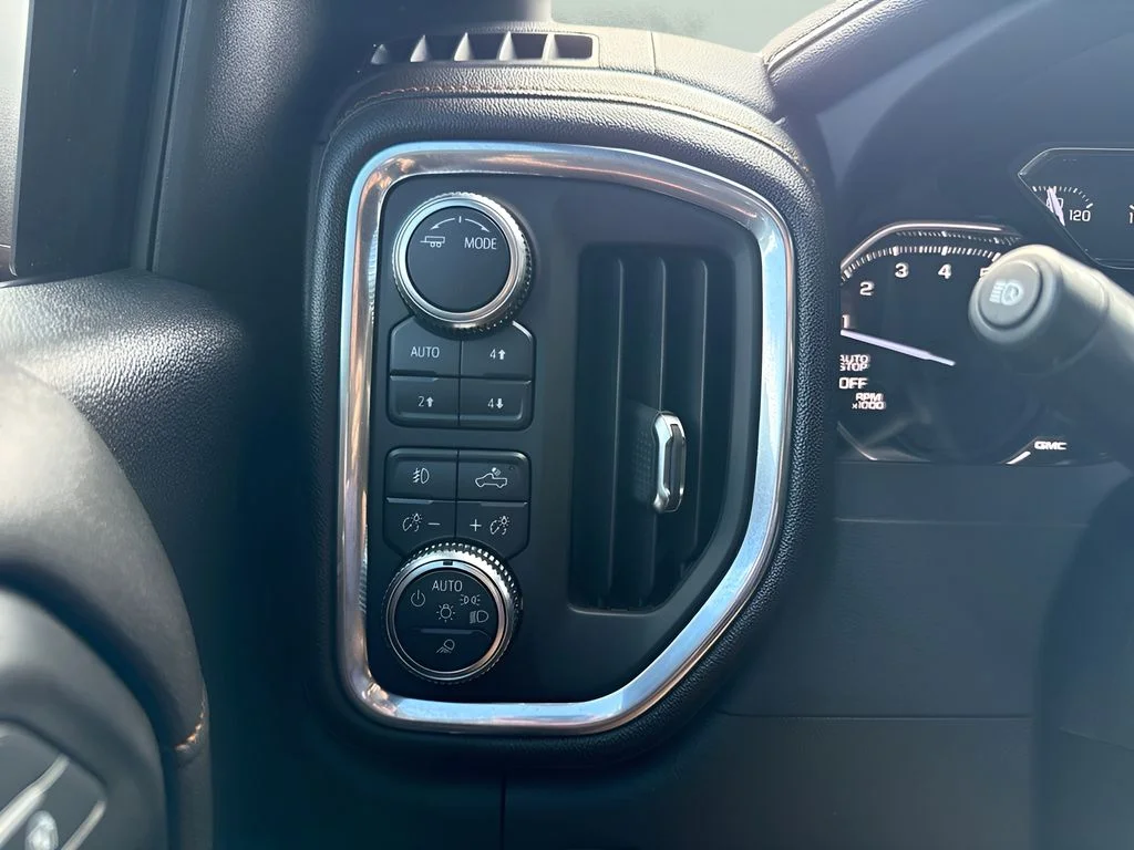 Used 2021 Red GMC AT4 image 26