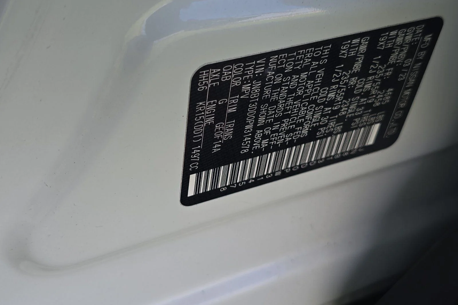 Used 2023 White Nissan Platinum image 35