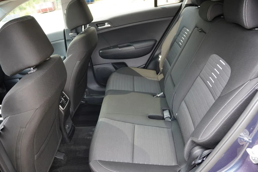 Certified Used 2017 Pacific Blue Kia LX image 17