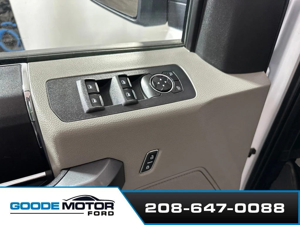 Used 2018 Oxford White Ford XLT image 10