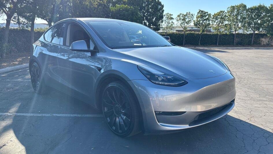 Used 2024 Stealth Grey Tesla Performance image 2
