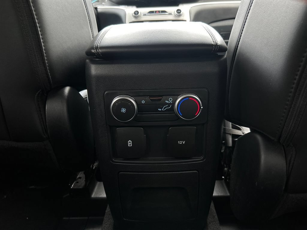 Used 2022 Green Ford XLT image 17