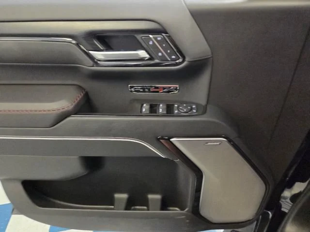 New 2026 Onyx Black GMC AT4X image 27
