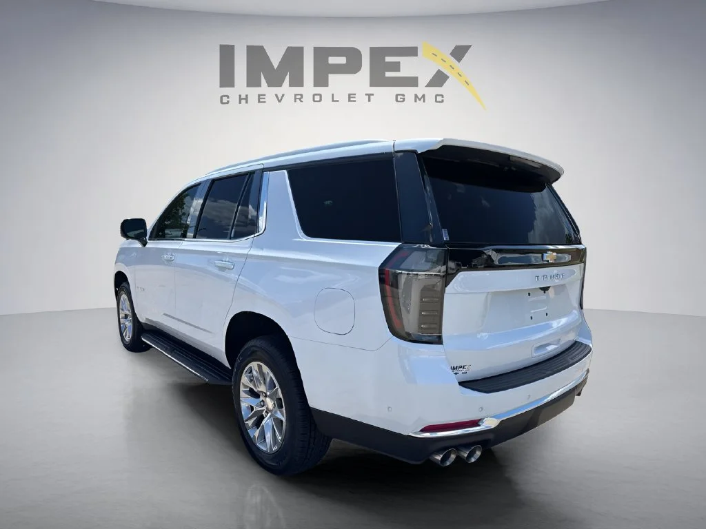 Used 2026 Polar White Tricoat Chevrolet Premier image 4