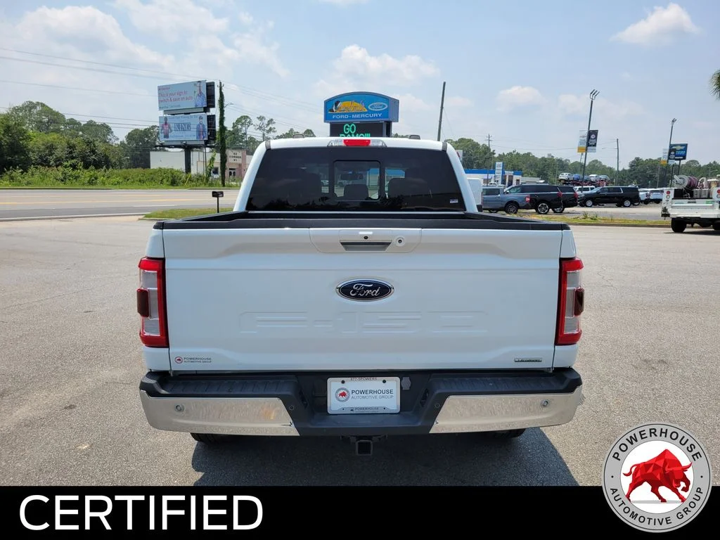 Used 2023 White Ford Lariat image 4
