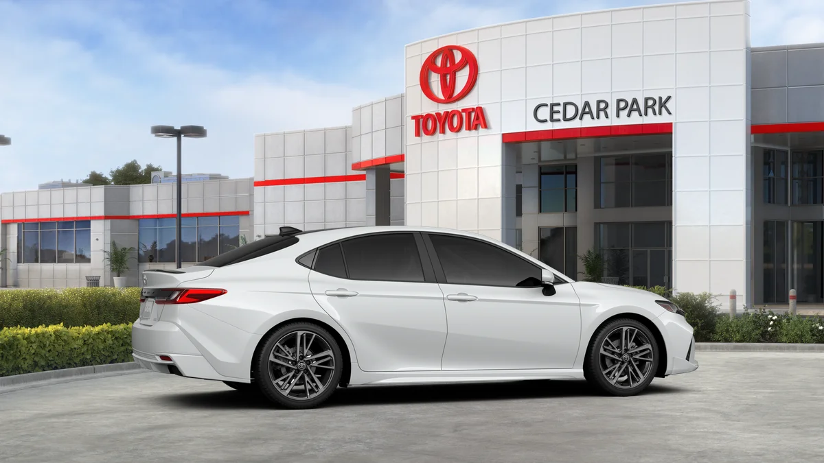 New 2026 Wind Chill Pearl Toyota XSE image 32