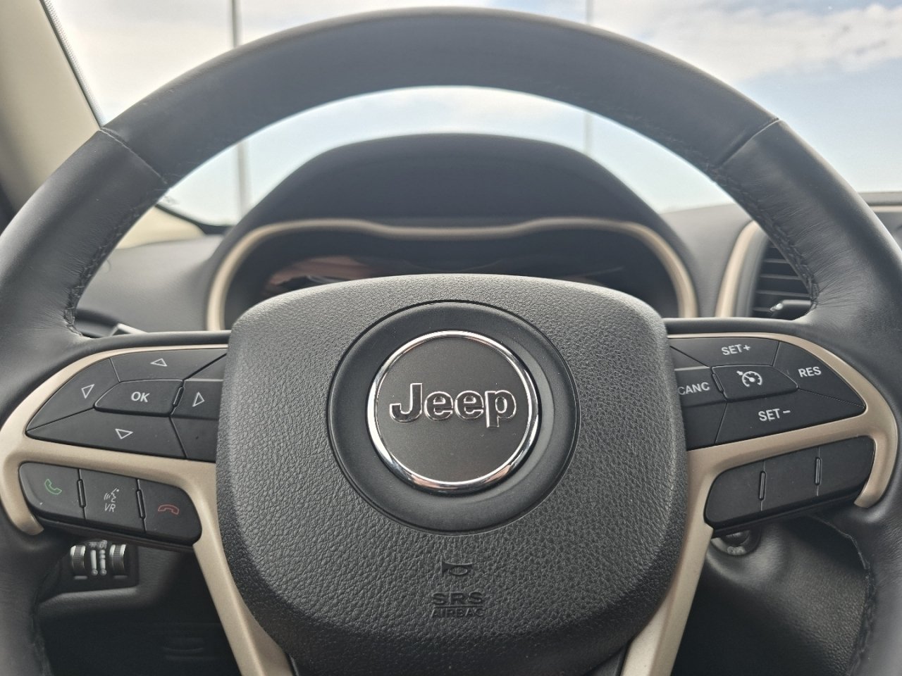 Used 2017 Red Jeep Limited image 26