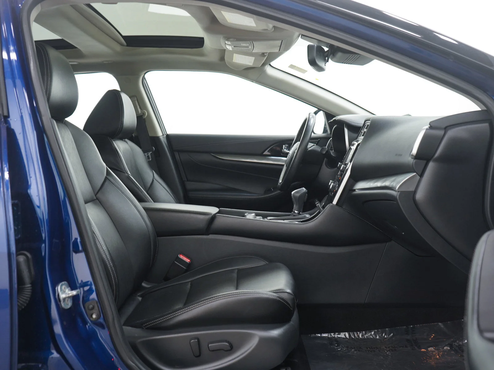 2022 Nissan Maxima SL - Photo 12