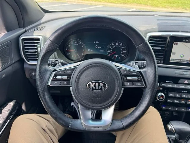 Used 2020 Snow White Pearl Kia SX image 24