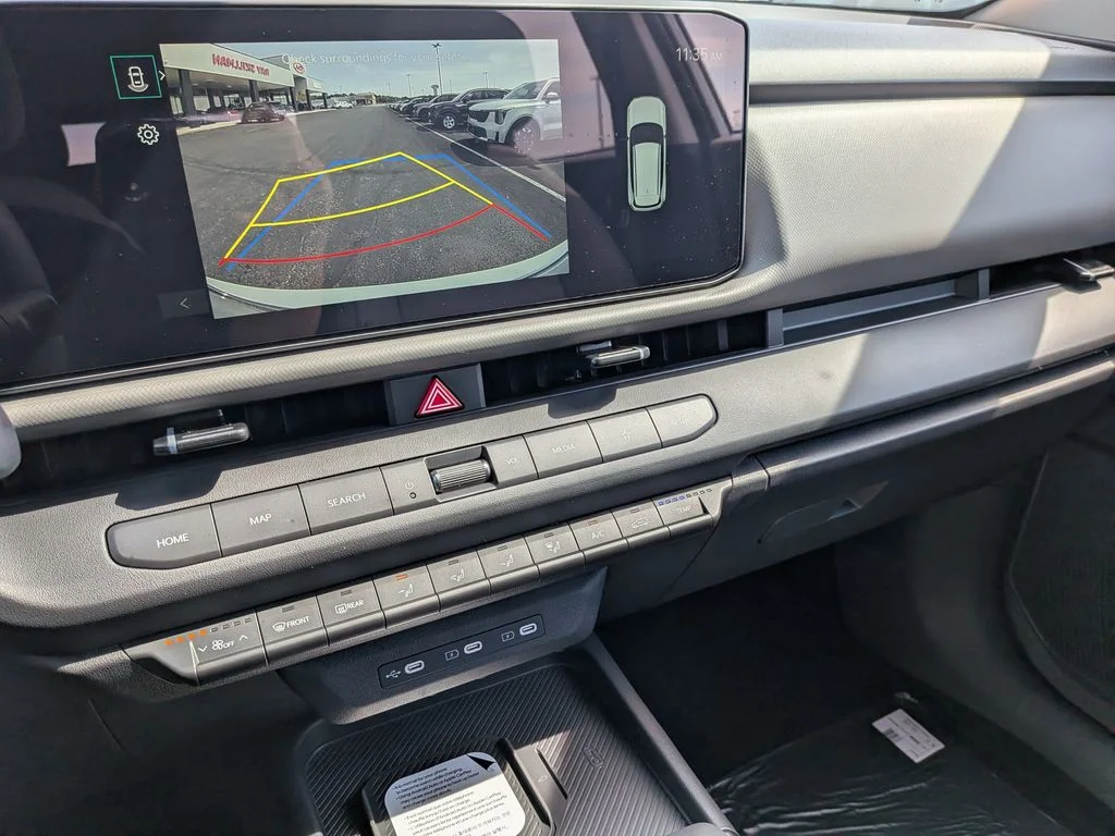 New 2027 Snow White Pearl Kia S image 44