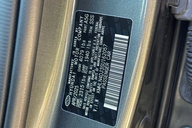 Used 2025 Gray Hyundai Limited image 35