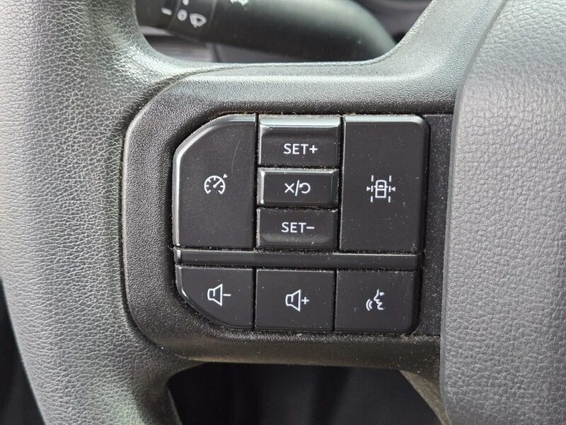 Used 2022 OXFORD WHITE Ford XL image 18
