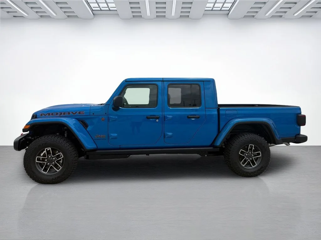 New 2026 Hydro Blue Pearl-Coat Exterior Paint Jeep Mojave image 6