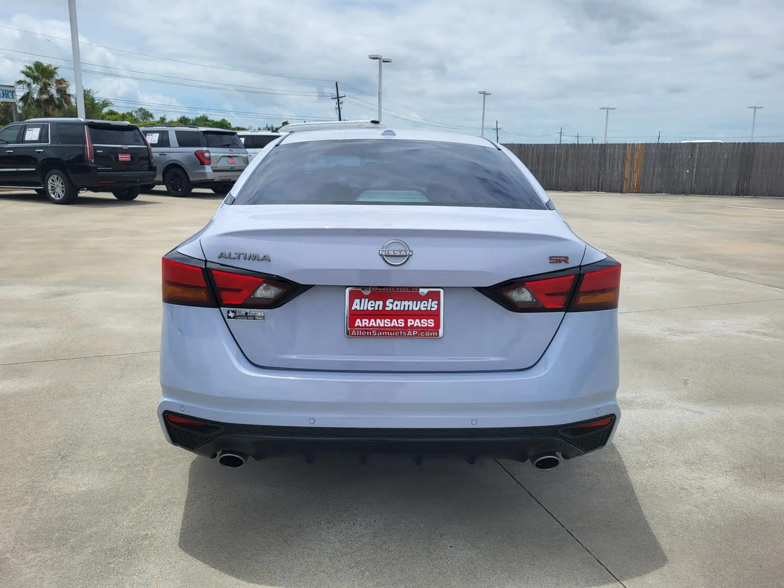 Used 2024 Gray Sky Pearl Nissan 2.5 SR image 4