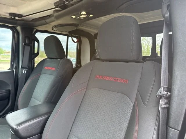 2021 Jeep Gladiator Rubicon - Photo 16