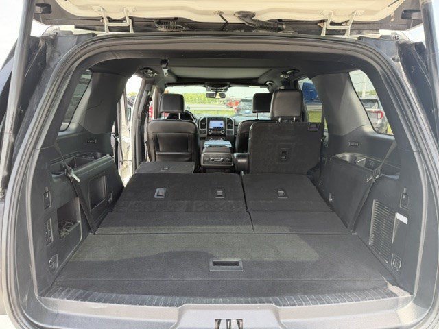 Used 2021 White Metallic Ford XLT image 33