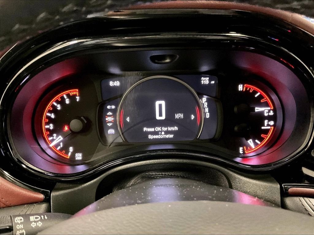 Used 2022 White Dodge Citadel image 26
