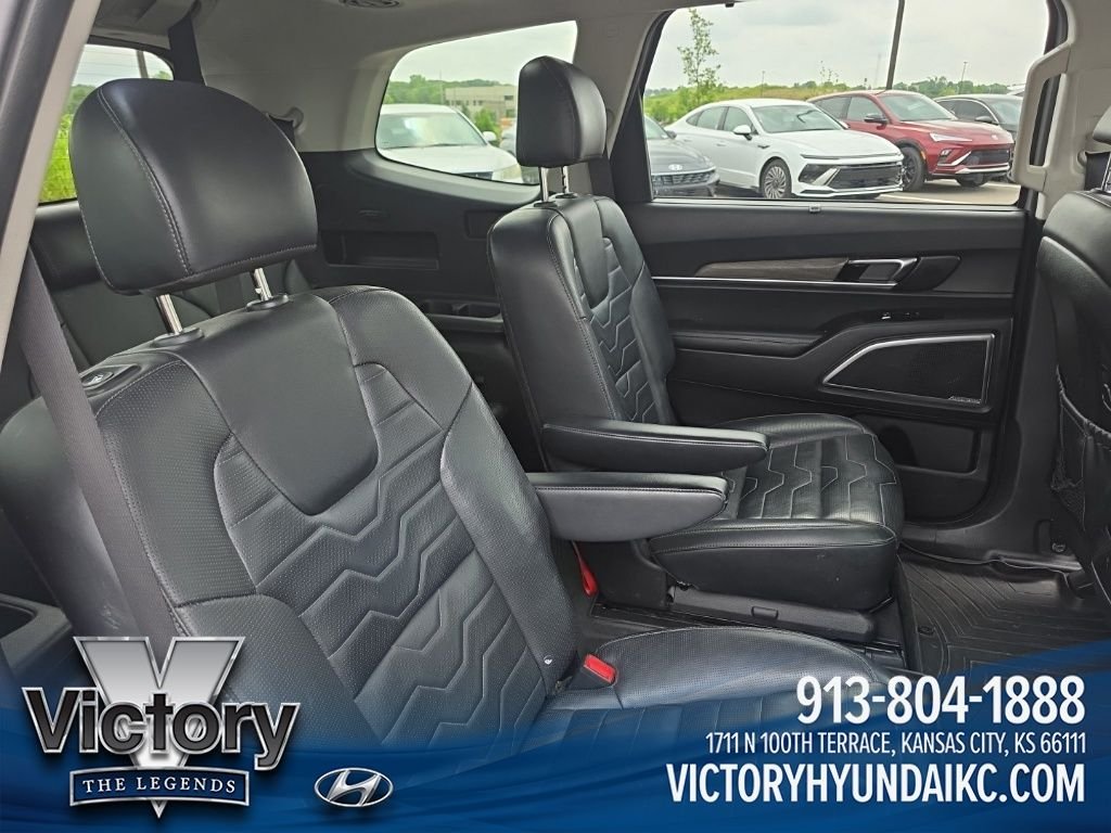 Used 2022 Gray Kia SX image 22