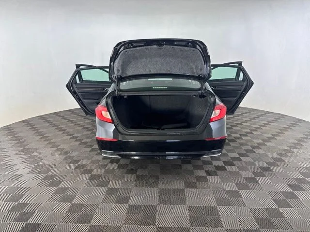 Used 2020  Honda EX-L image 20