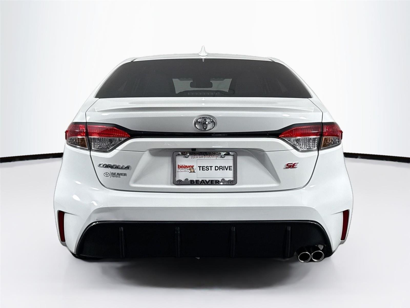Certified Used 2024 Ice Cap Toyota SE image 11
