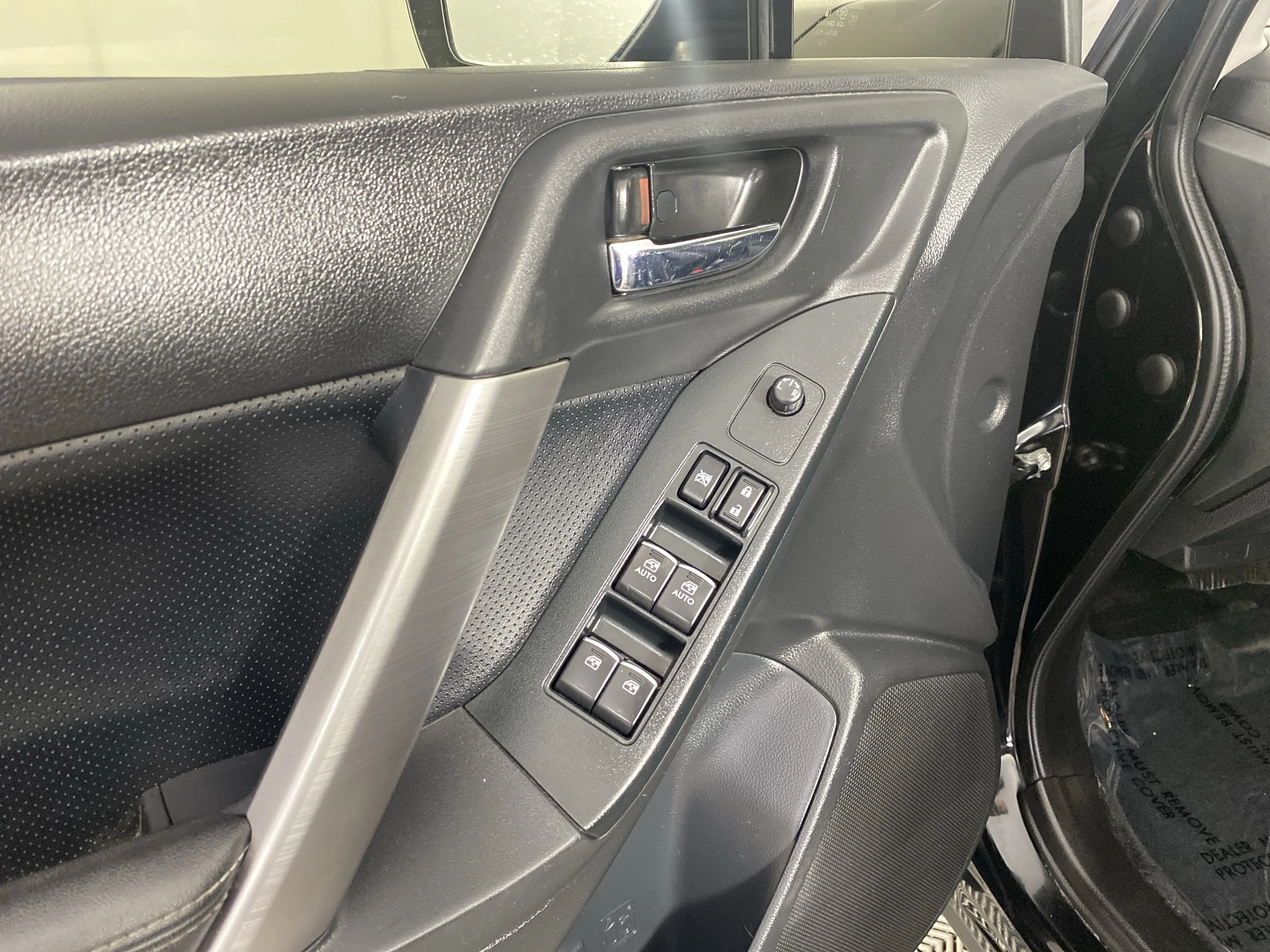 Used 2018 Crystal Black Silica Subaru Premium Black Edition image 15